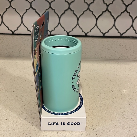 Life is Good Slim Can Cooler - Picture 3 of 4